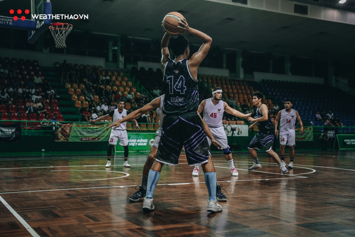 Giải Bóng rổ Vô địch TP HCM 2019: Mưa 3 điểm của Quận 5 thẳng tay loại Quận 11 Giải Bóng rổ Vô địch TP HCM 2019: Mưa 3 điểm của Quận 5 thẳng tay loại Quận 11
